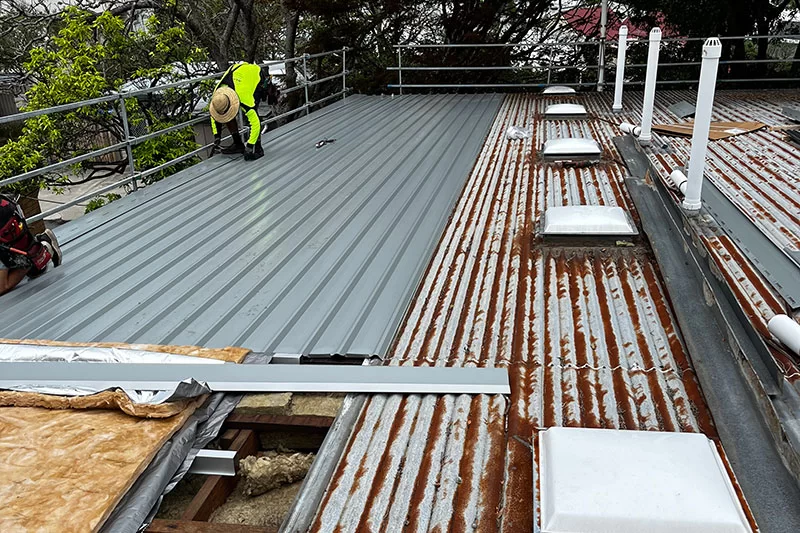 Colorbond Windspray roof finished in Paddington